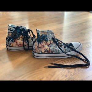 Wonder Woman Converse Hi-Tops - Women’s size 6
